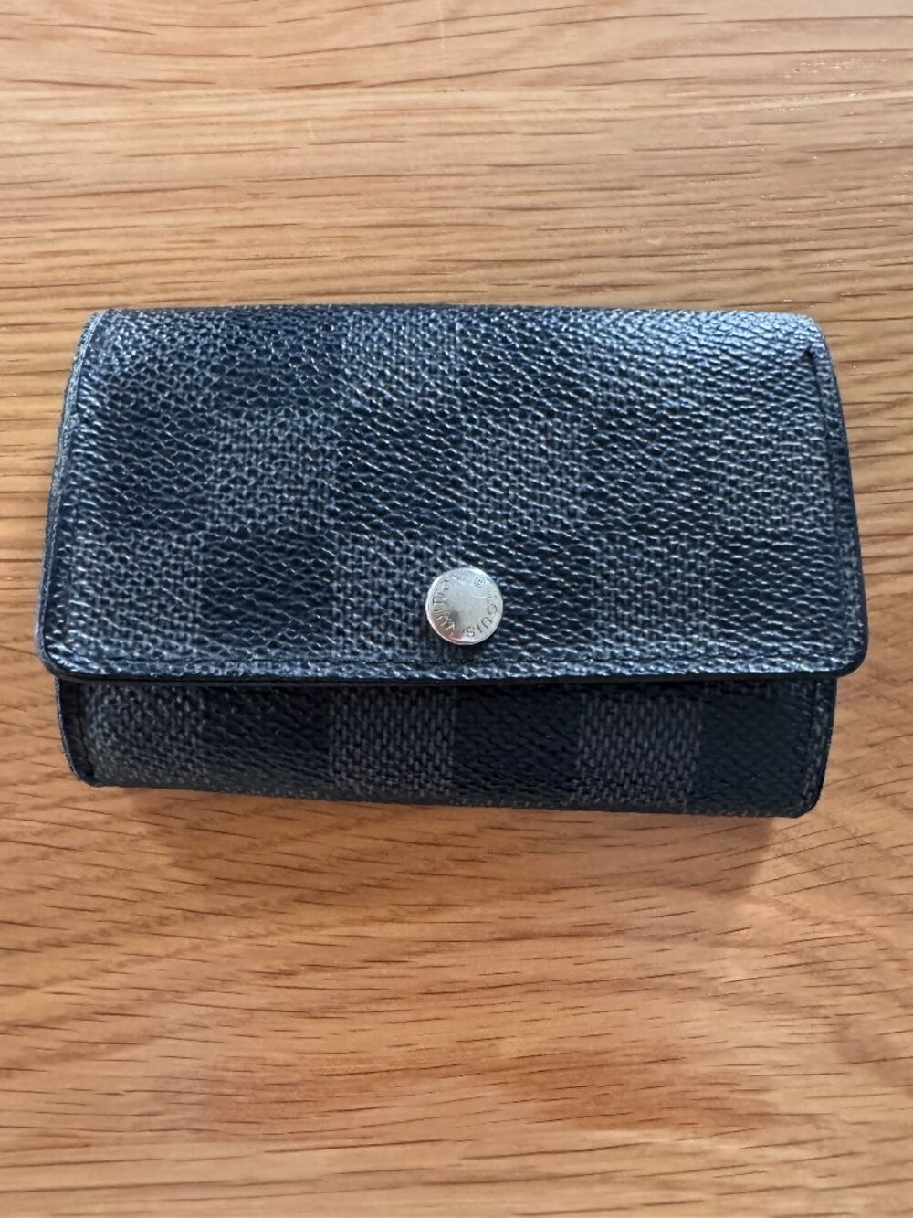 Louis Vuitton Damier Graphite Key Holder with COA